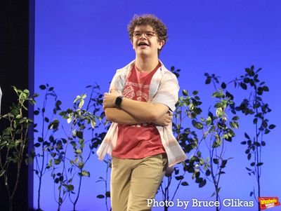 Gaten Matarazzo Photo