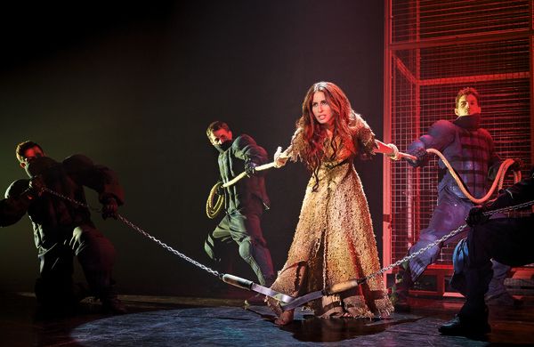 Hiba Tawaji and cast Photo