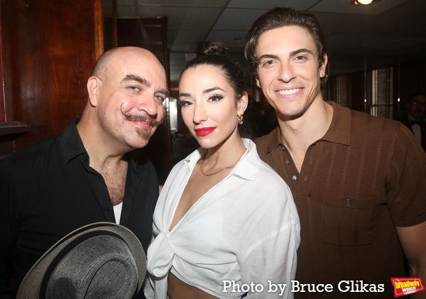 Photos: Director Alex Timbers Receives Portrait at Sardi's — photo 16 of 38