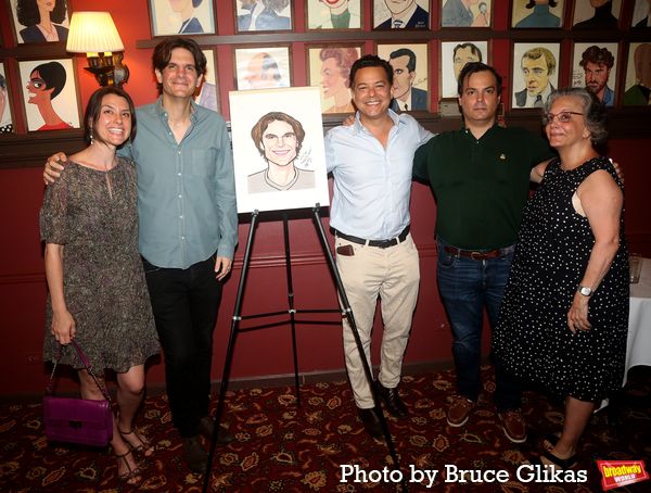 Photos: Director Alex Timbers Receives Portrait at Sardi's — photo 27 of 38