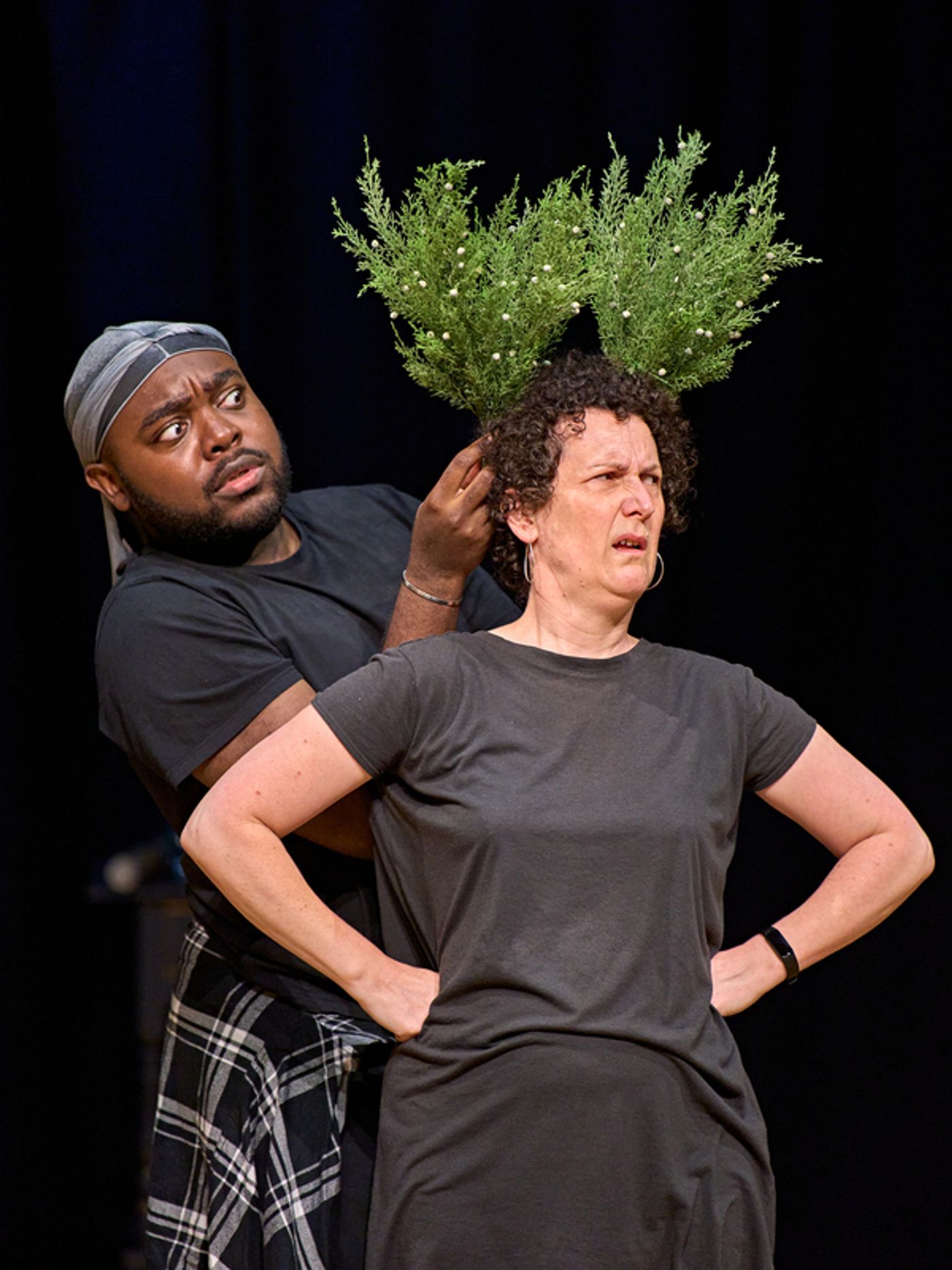 Photos: First Look at Rehearsal For MIDSUMMER MECHANICALS at Shakespeare's Globe  Image