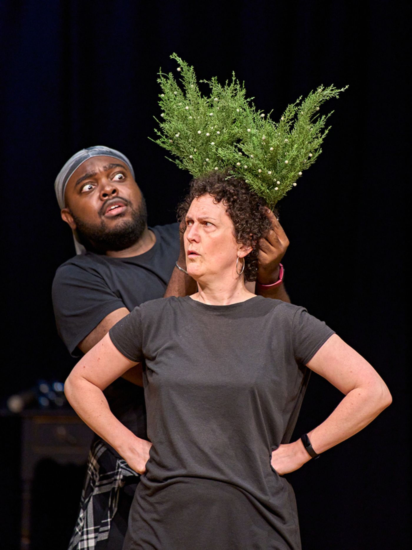 Photos: First Look at Rehearsal For MIDSUMMER MECHANICALS at Shakespeare's Globe  Image