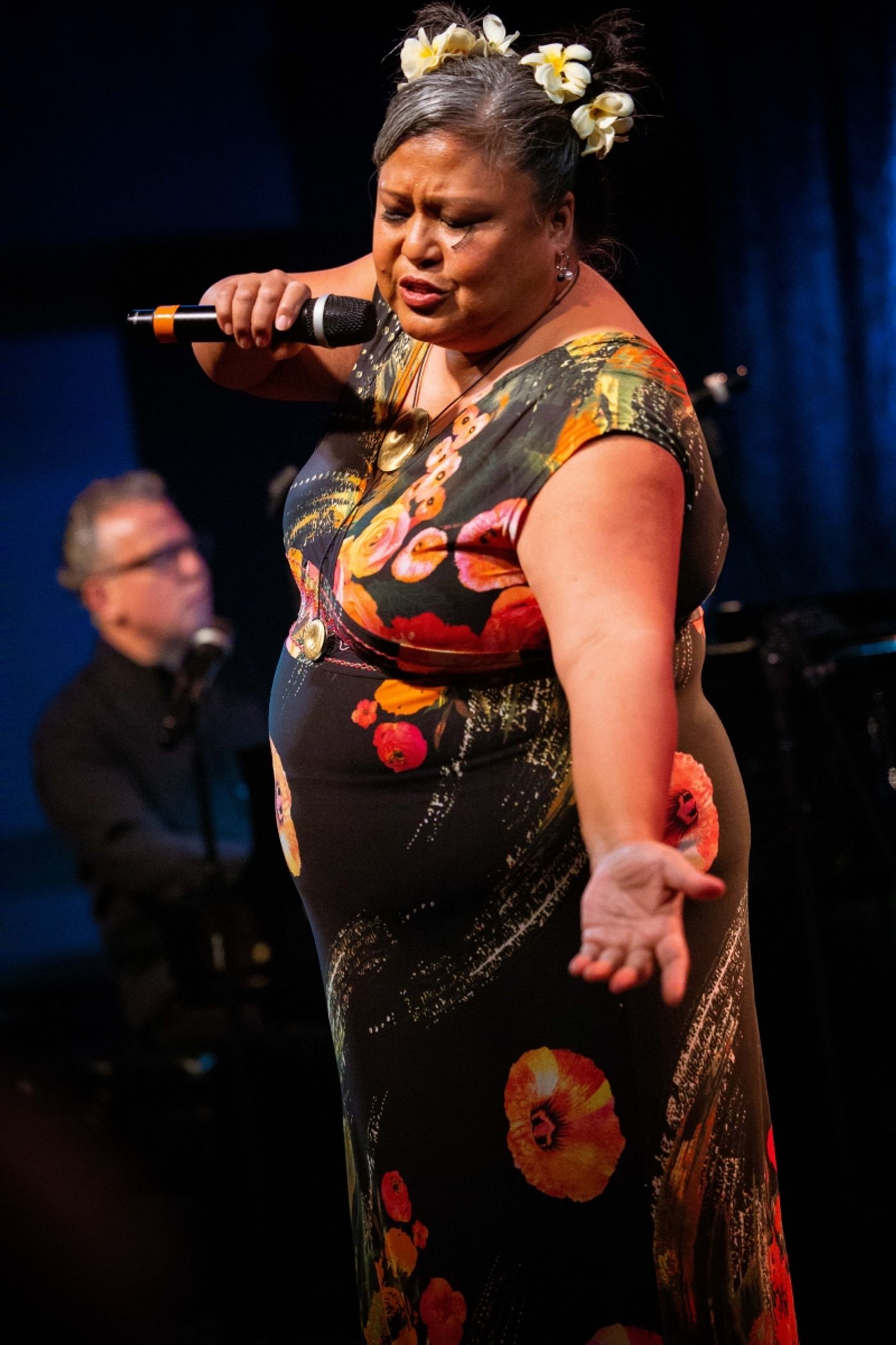 Photos: July 19th THE LINEUP WITH SUSIE MOSHER at Birdland Theater Looks Good Lensed by Matt Baker Photos: July 19th THE LINEUP WITH SUSIE MOSHER at Birdland Theater Looks Good Lensed by Matt Baker Image