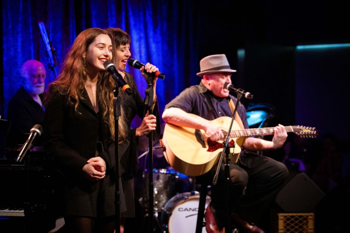 Photos: July 19th THE LINEUP WITH SUSIE MOSHER at Birdland Theater Looks Good Lensed by Matt Baker Photos: July 19th THE LINEUP WITH SUSIE MOSHER at Birdland Theater Looks Good Lensed by Matt Baker Image
