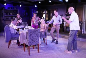 erry Weil, Jacob Zelonky, Samantha Klein
Valerie Perri, Síle Bermingham,
Leo marks and Matt Gottlieb @ BroadwayWorld erry Weil, Jacob Zelonky, Samantha Klein
Valerie Perri, Síle Bermingham,
Leo marks a Photo