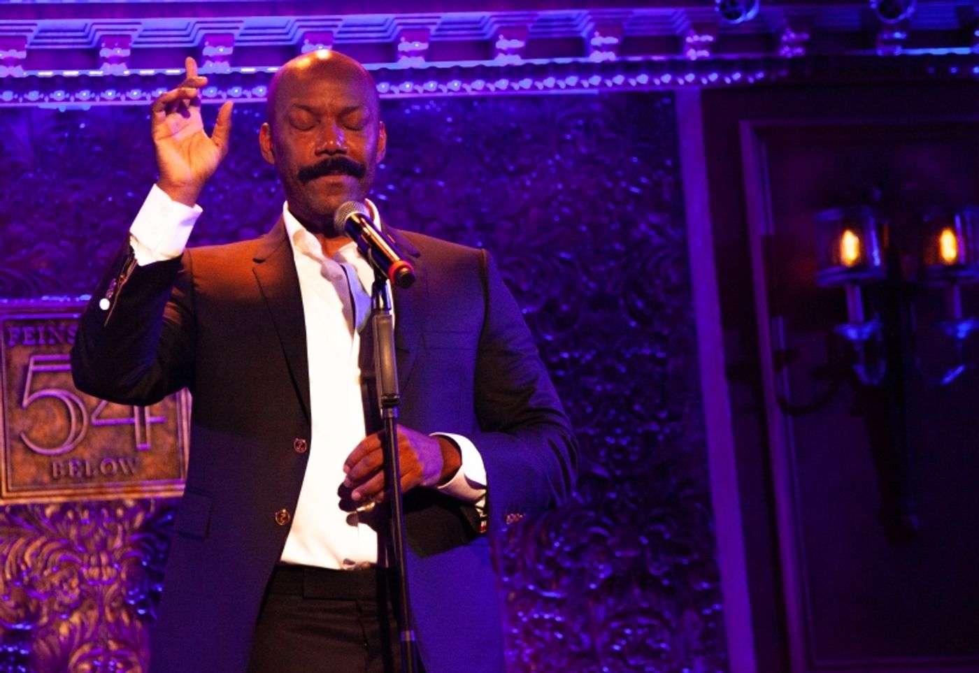 Review: T. Oliver Reid Is BOFFO At Below in THAT SUNDAY, THAT SUMMER At 54 Below  Image