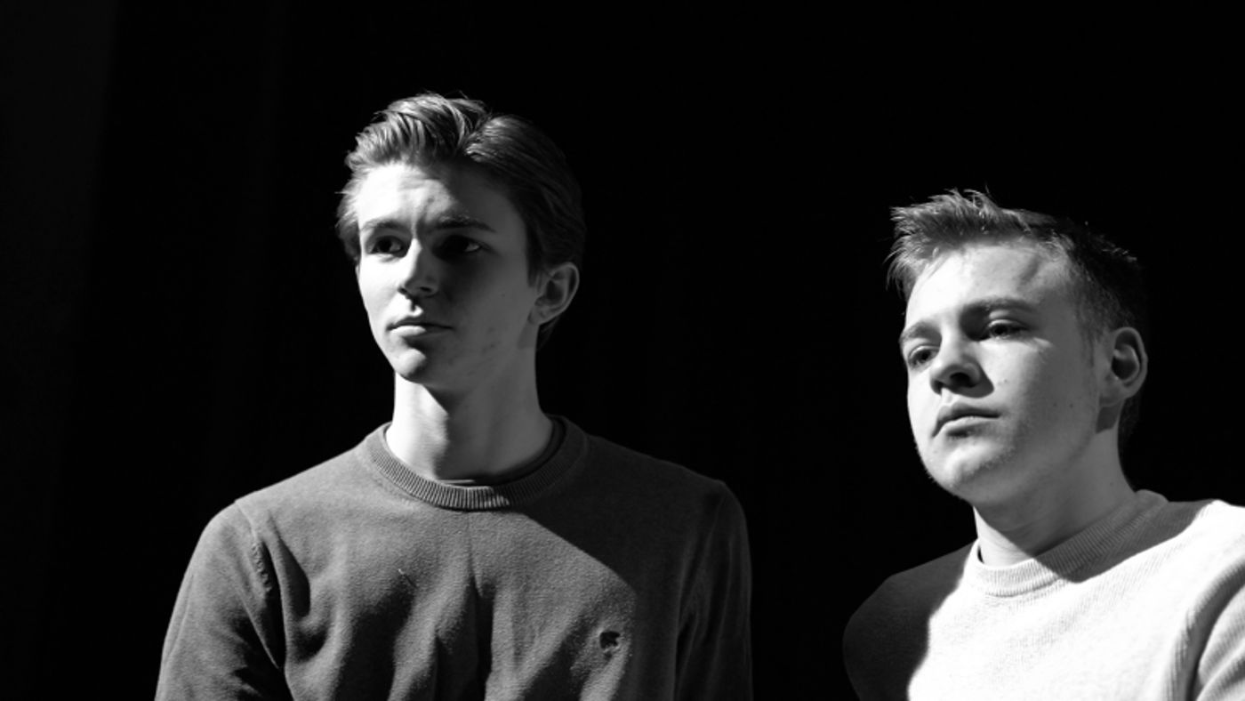 Feature: ELEVATOR FRINGE, Part One: Performers Pitch Their Shows To You... Quickly!  Image