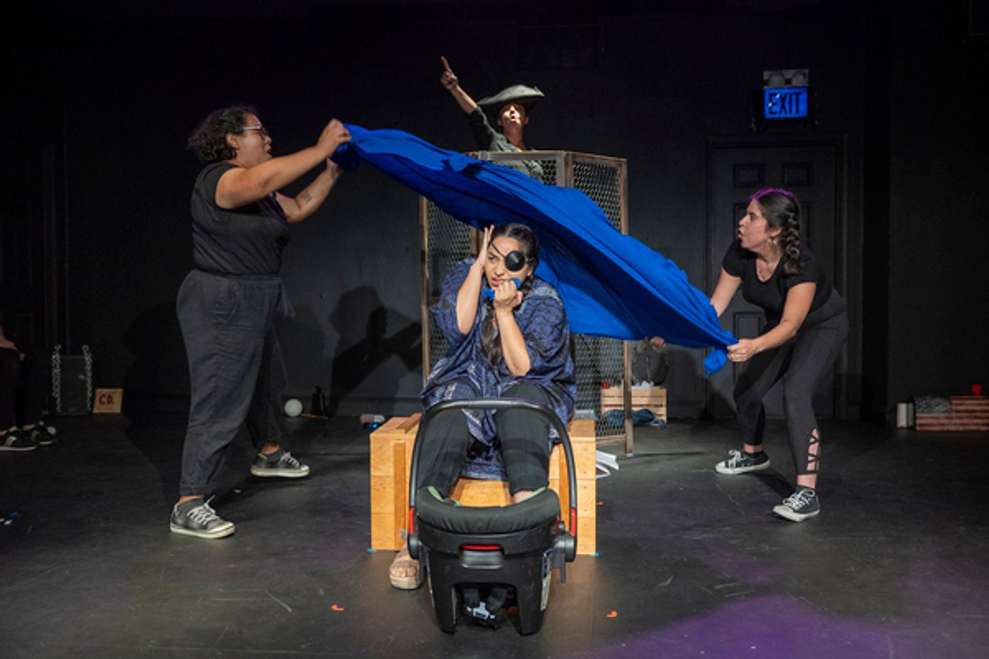 Photos: Get a First Look at The New Coordinates' AMERICAN SIDE EFECTOS at The Den Theatre  Image