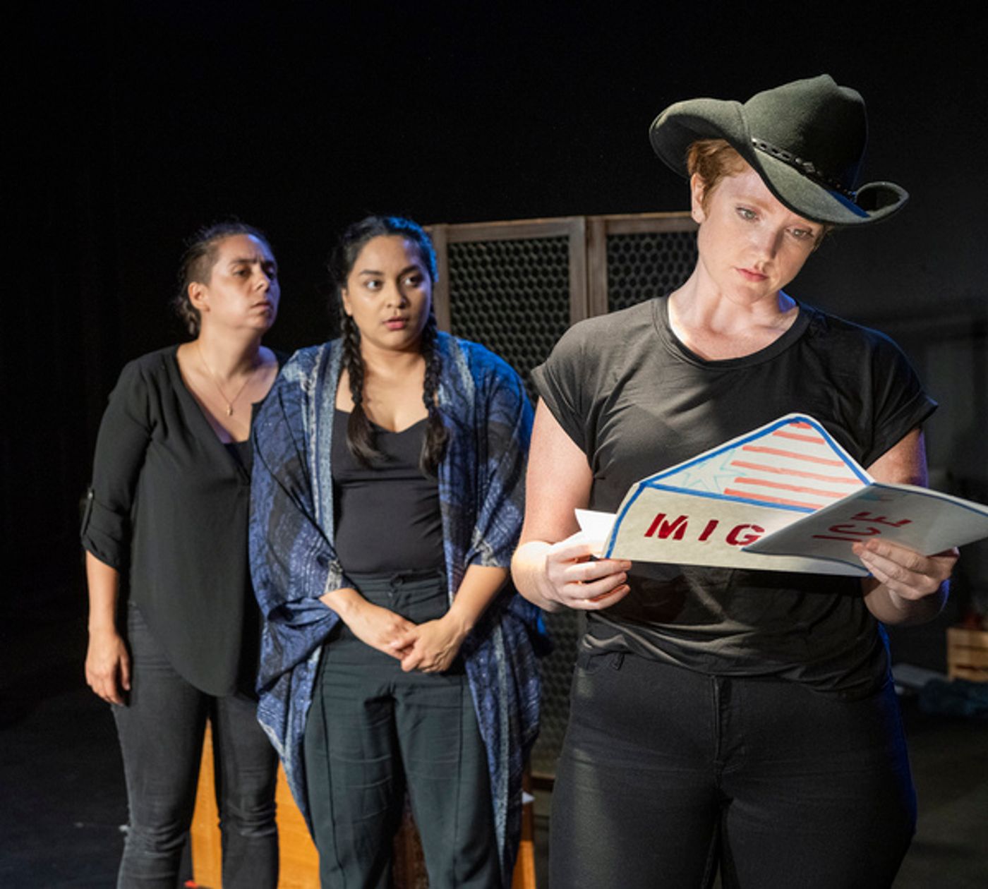 Photos: Get a First Look at The New Coordinates' AMERICAN SIDE EFECTOS at The Den Theatre  Image