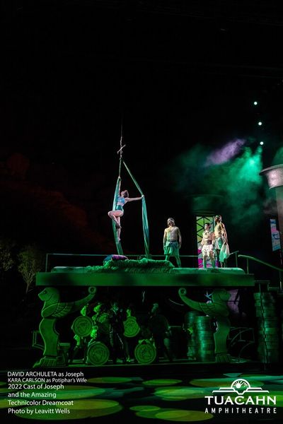 Cast of Joseph at Tuacahn Amphitheatre Photo