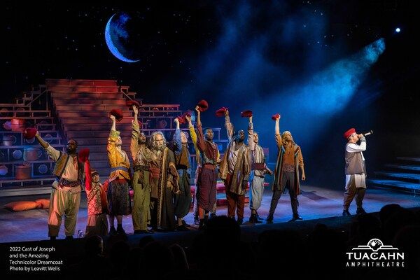 Photos: David Archuleta in JOSEPH AND THE AMAZING TECHNICOLOR DREAMCOAT at Tuacahn Amphitheatre — photo 8 of 24