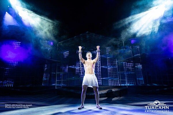 Photos: David Archuleta in JOSEPH AND THE AMAZING TECHNICOLOR DREAMCOAT at Tuacahn Amphitheatre — photo 3 of 24