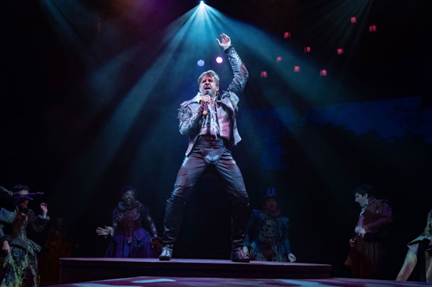 Photo Exclusive: First Look at Ben Fankhauser, Jackie Burns, and More In SOMETHING ROTTEN! At Broadway at Music Circus  Image