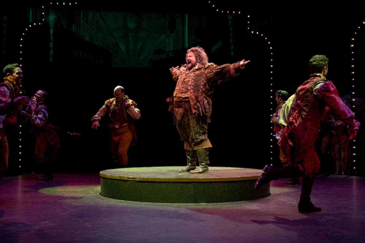 Photo Exclusive: First Look at Ben Fankhauser, Jackie Burns, and More In SOMETHING ROTTEN! At Broadway at Music Circus  Image