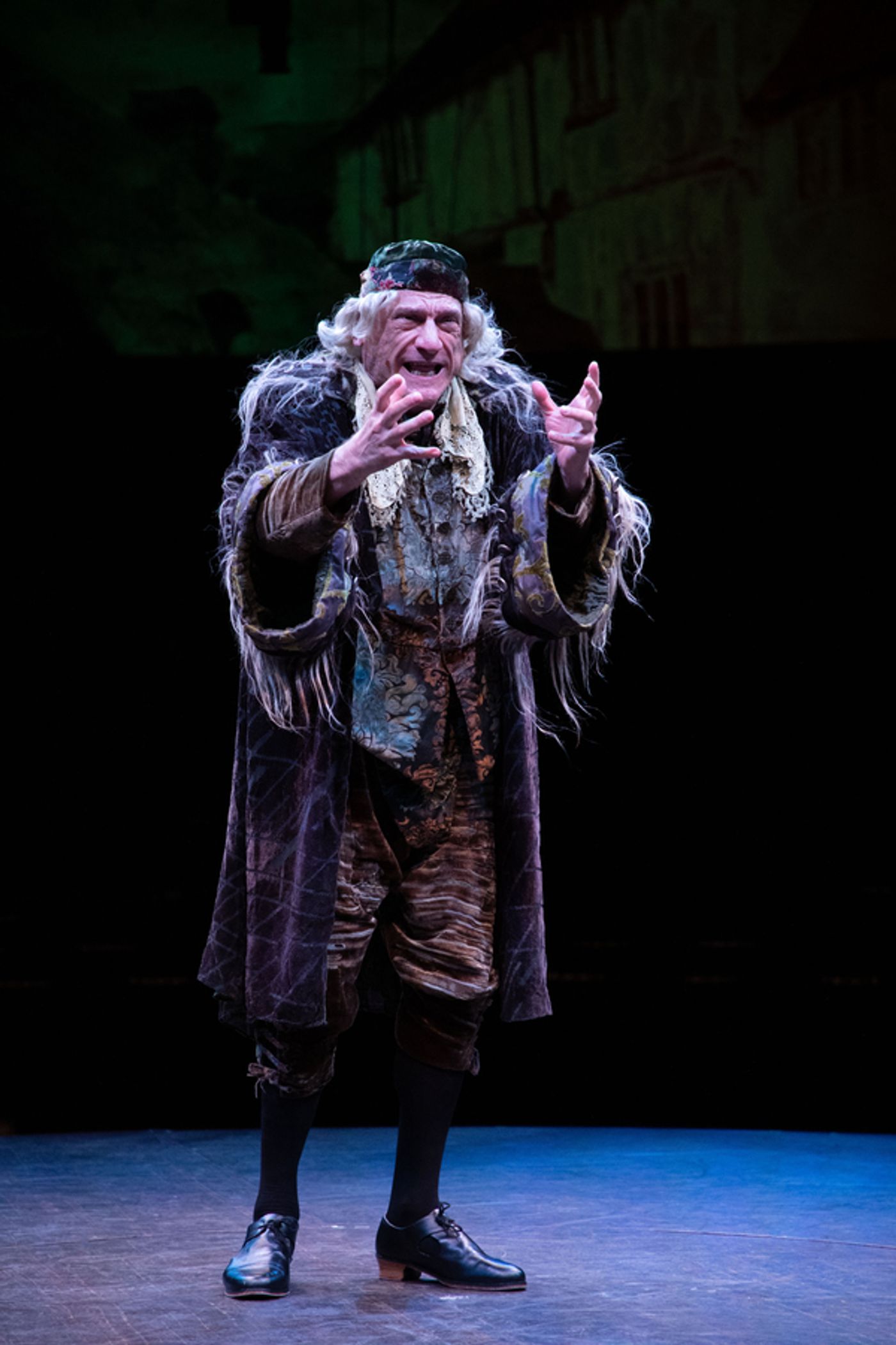 Photo Exclusive: First Look at Ben Fankhauser, Jackie Burns, and More In SOMETHING ROTTEN! At Broadway at Music Circus  Image