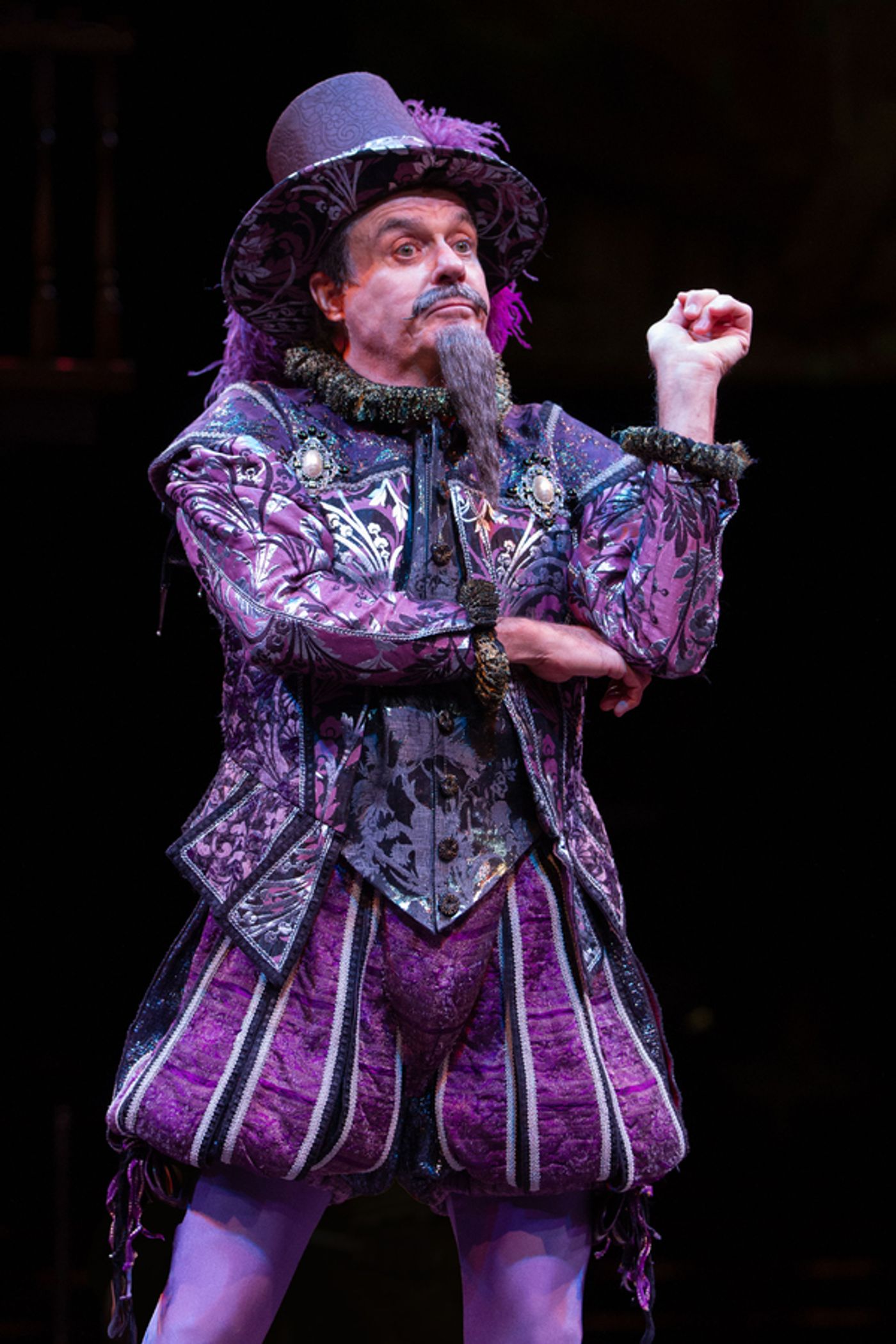 Photo Exclusive: First Look at Ben Fankhauser, Jackie Burns, and More In SOMETHING ROTTEN! At Broadway at Music Circus  Image