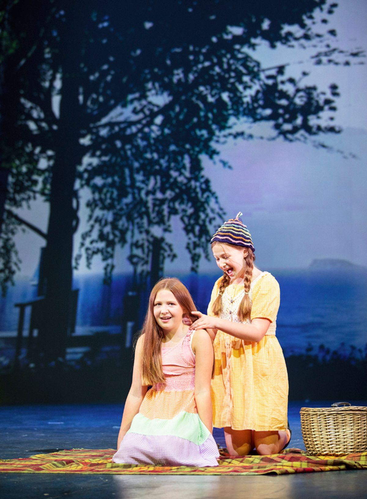 Emme Patrick and Eden Patrick at Photos: First Look at IDENTICAL, Based on THE PARENT TRAP