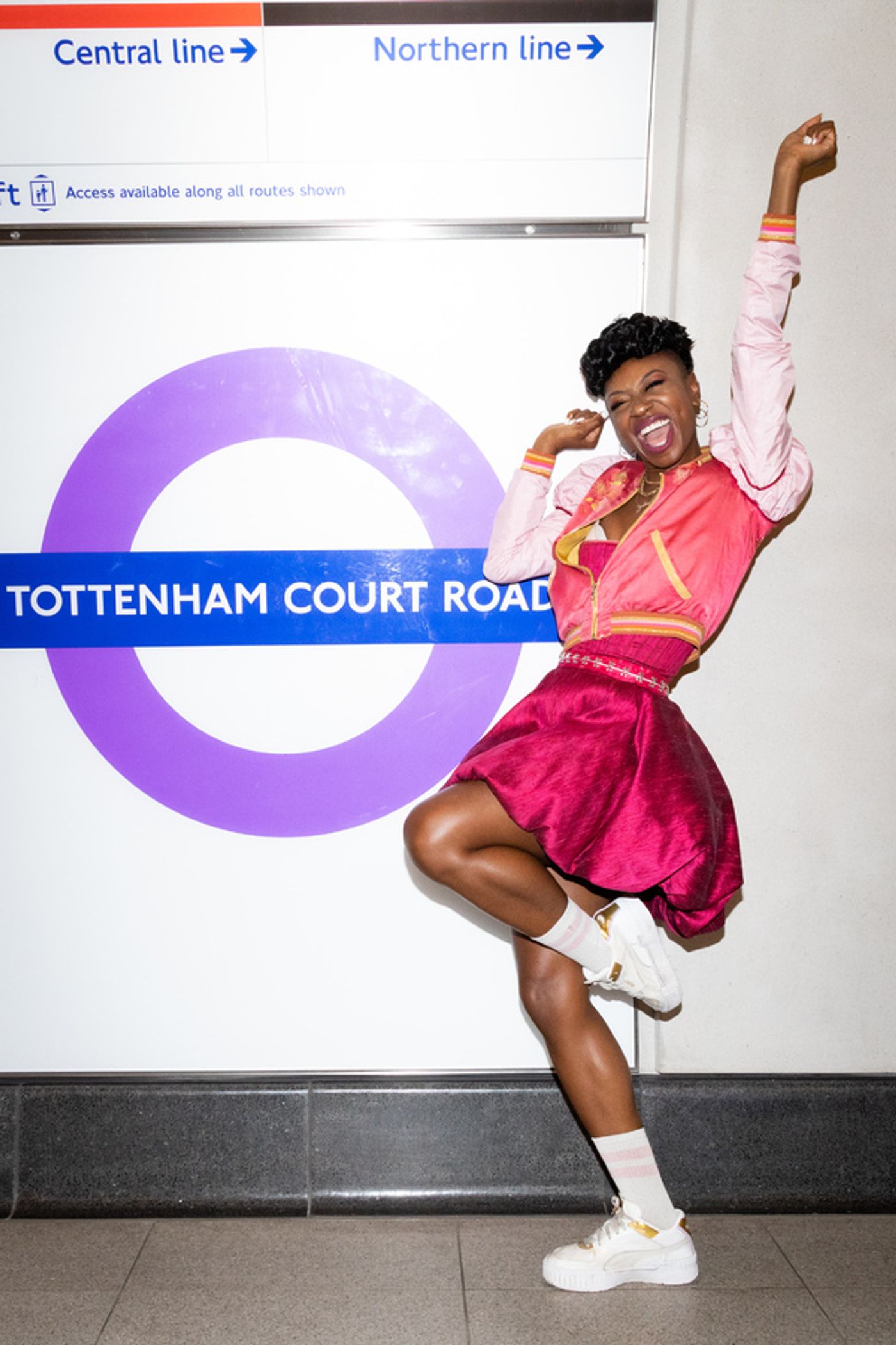 Photos: Cast Members From & JULIET, GREASE, and More Gather at Tottenham Court Road Station in Honour of Kids Week  Image