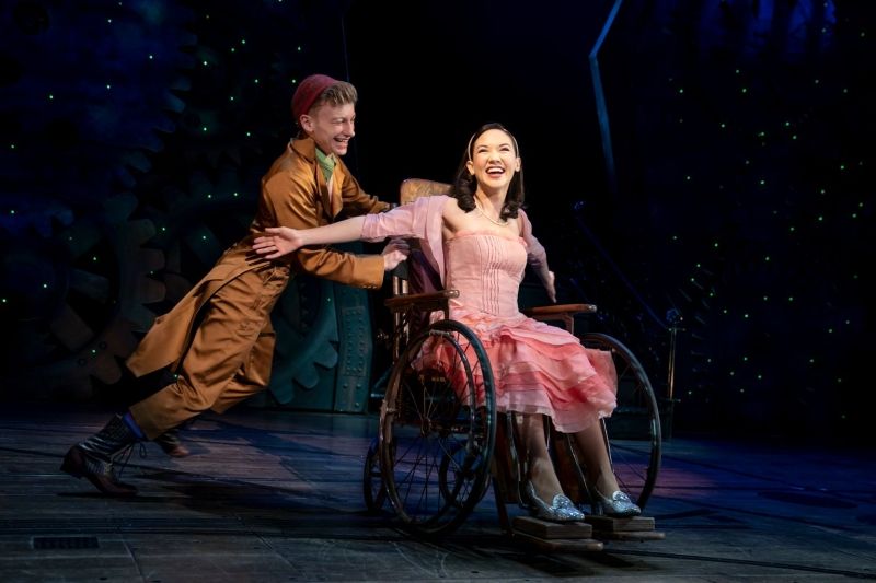 Review: WICKED at Minneapolis' Orpheum Theatre Image