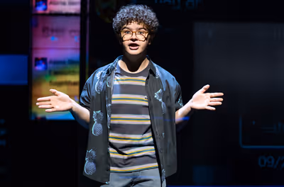 Gaten Matarazzo Photo
