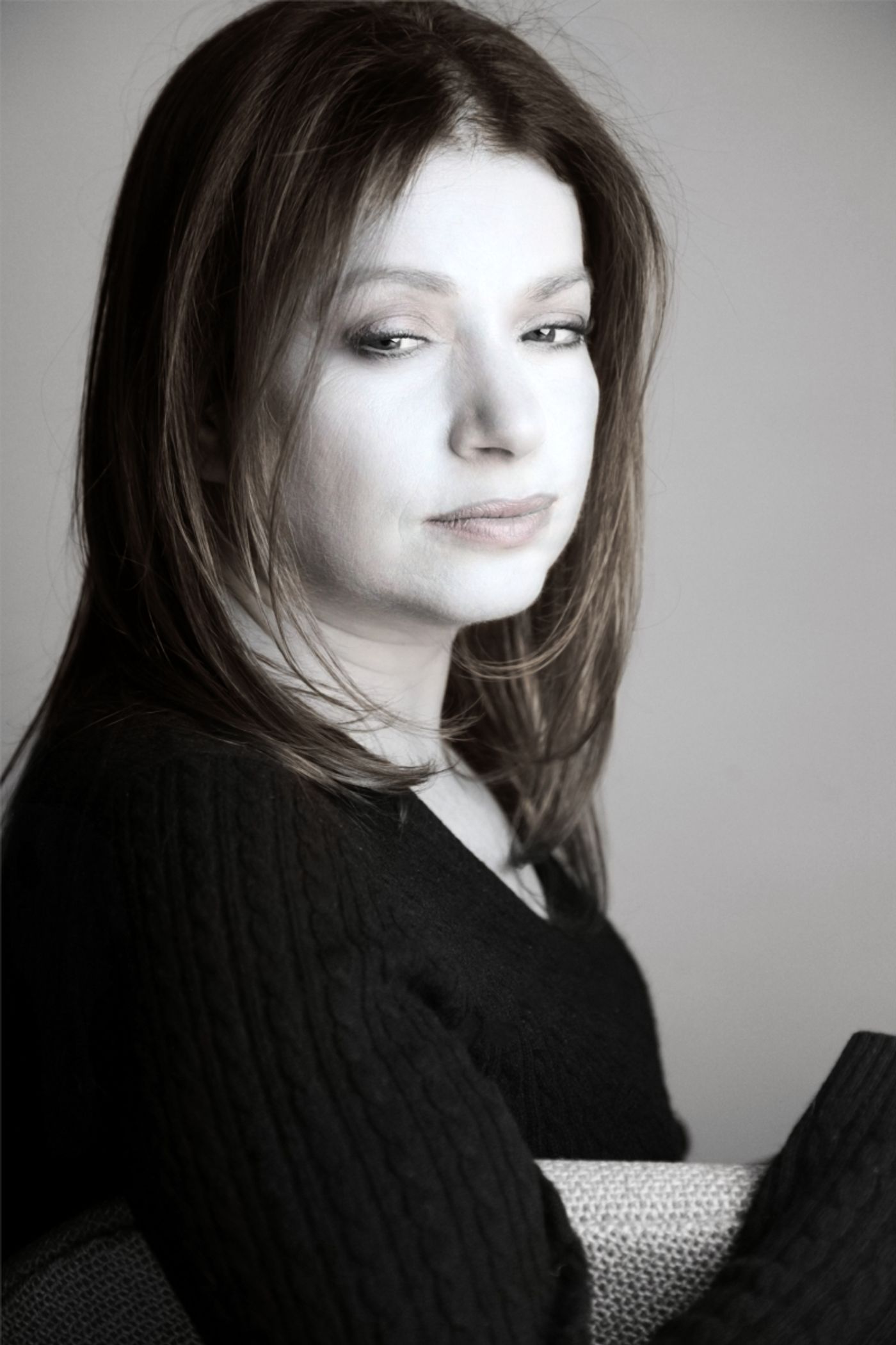 Feature: Gerrilyn Sohn - Lady Sings With Hues  Image