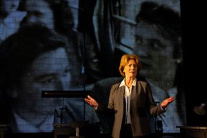 Rosina Reynolds Photo