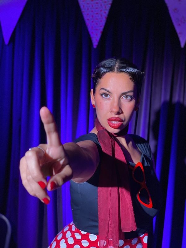 Photos: First Look at 5 LESBIANS EATING A QUICHE at Town & Gown Pub & Theatre  Image