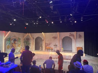 The cast of Anna in the Tropics Photo