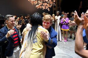 Elton John and the cast of The Devil Wears Prada @ BroadwayWorld Elton John and the cast of The Devil Wears Prada Photo