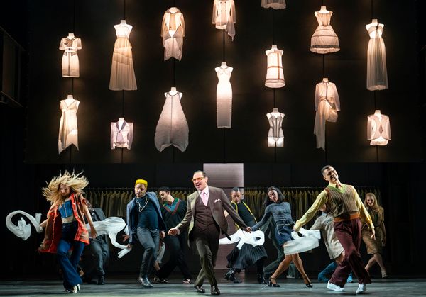 Javier Mun?oz and The Cast of The Devil Wears Prada, The Musical Photo
