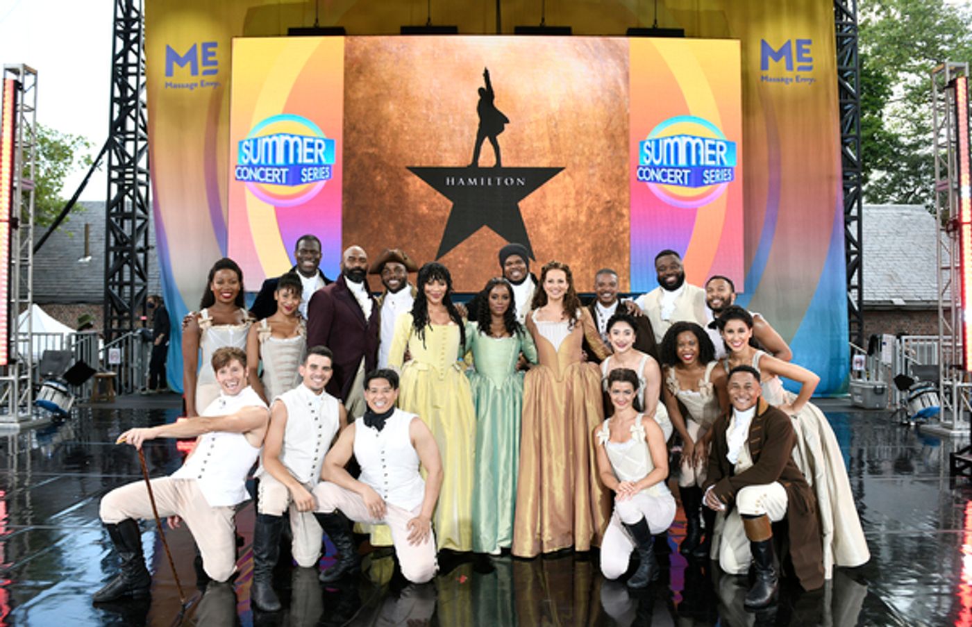 Photos: First Look At The Cast of HAMILTON Performing In Their First-Ever Morning Show Concert  Image