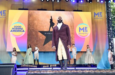 Cast of HAMILTON Photo