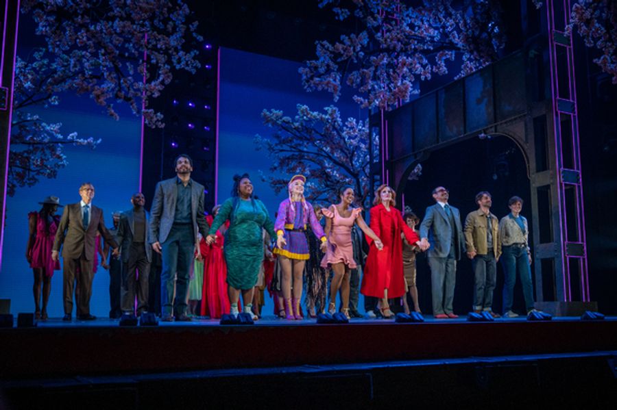 Photos:  The Cast of THE DEVIL WEARS PRADA Takes Their Opening Night Bows Image