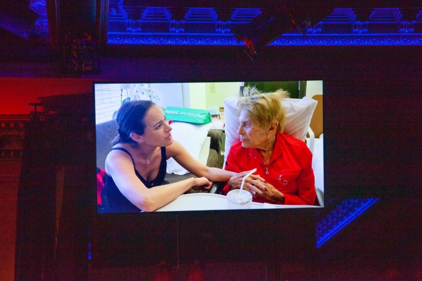 Review: Jenn Gambatese Illuminates With NO ONE IS ALONE: PERSPECTIVES OF HOPE FROM HAMMERSTEIN TO SONDHEIM at 54 Below  Image