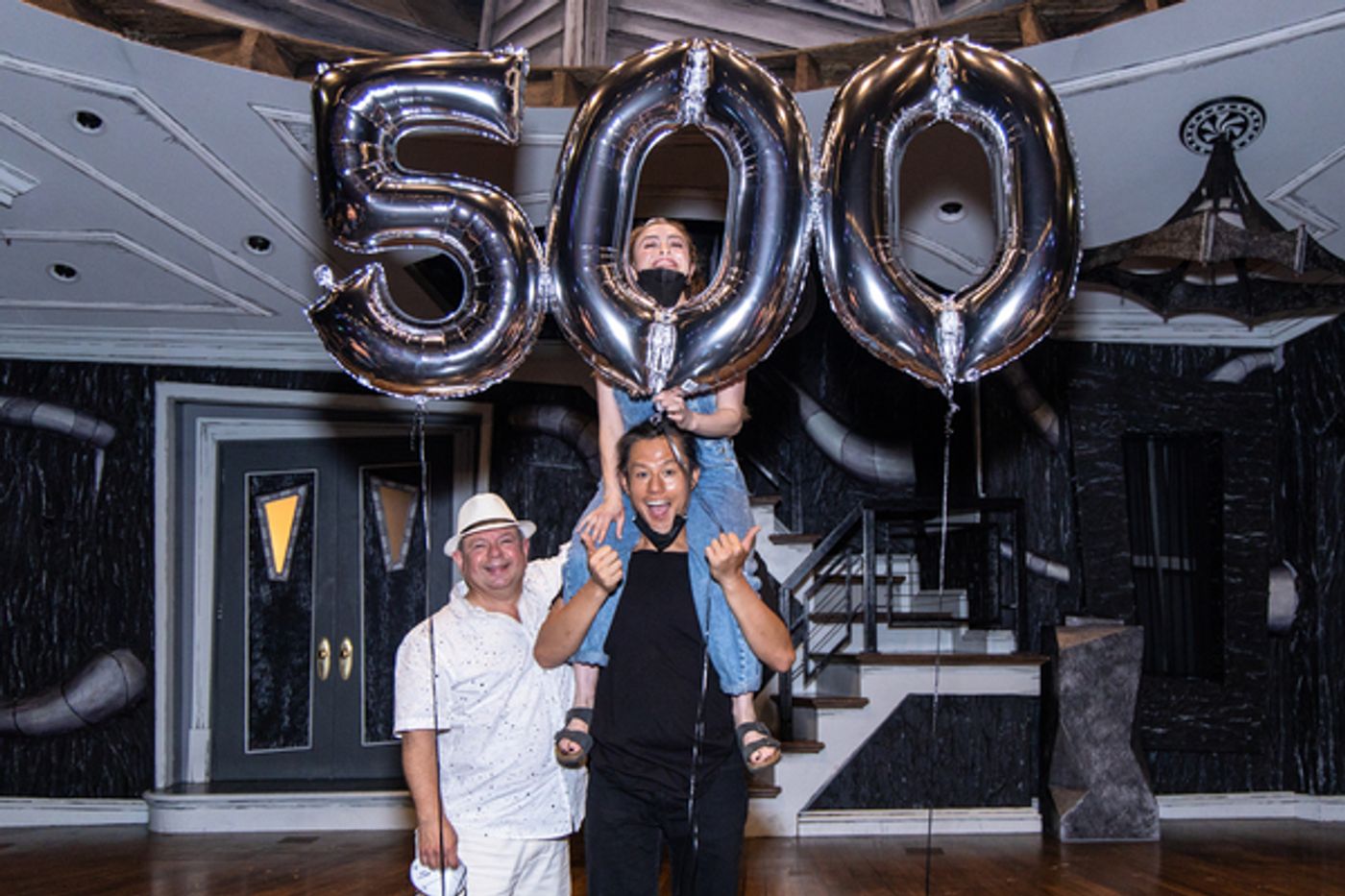 Photos: BEETLEJUICE Celebrates 500 Performances on Broadway  Image