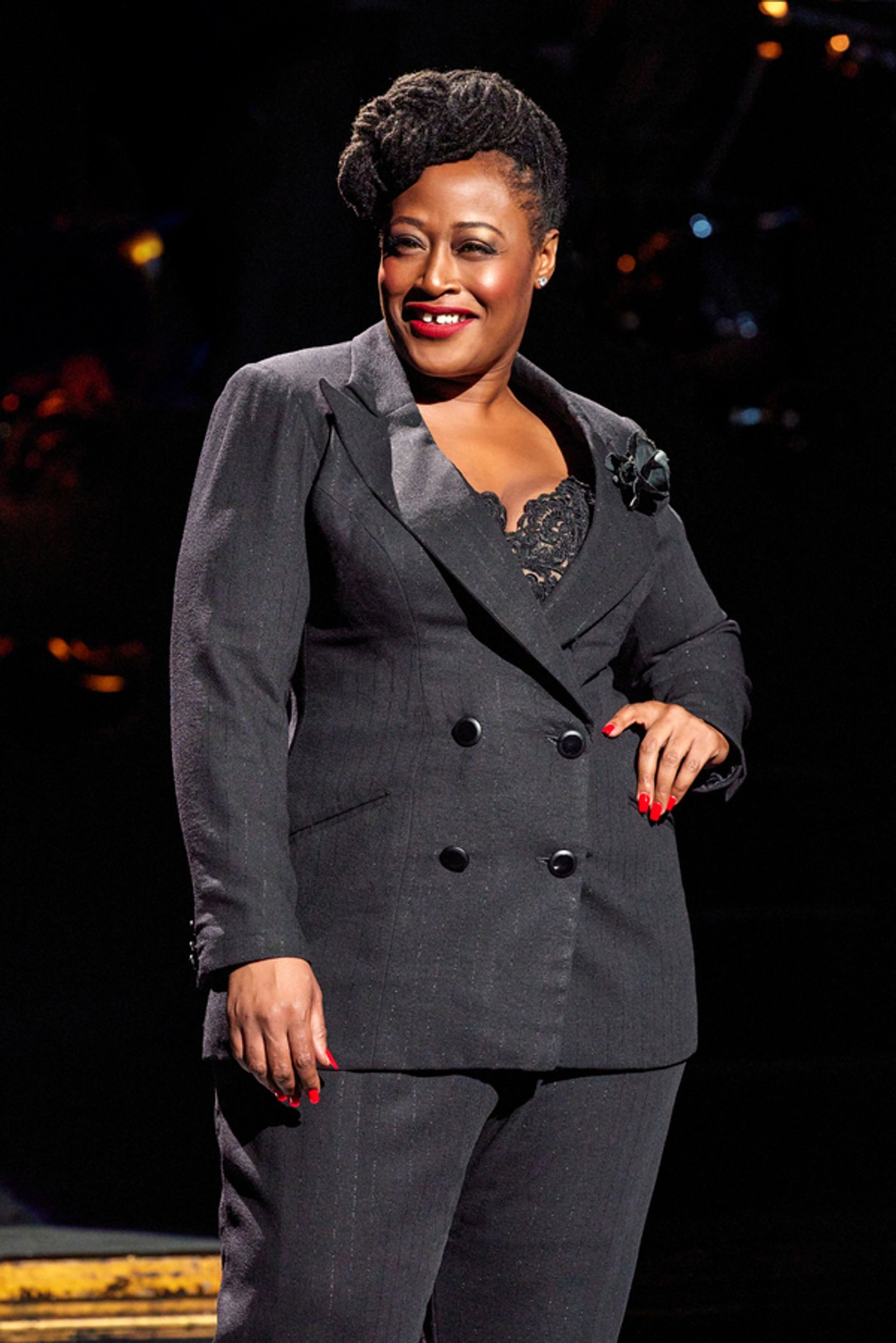 Photos: First Look at Erich Bergen, Charity Angel Dawson, and the Cast of CHICAGO  Image