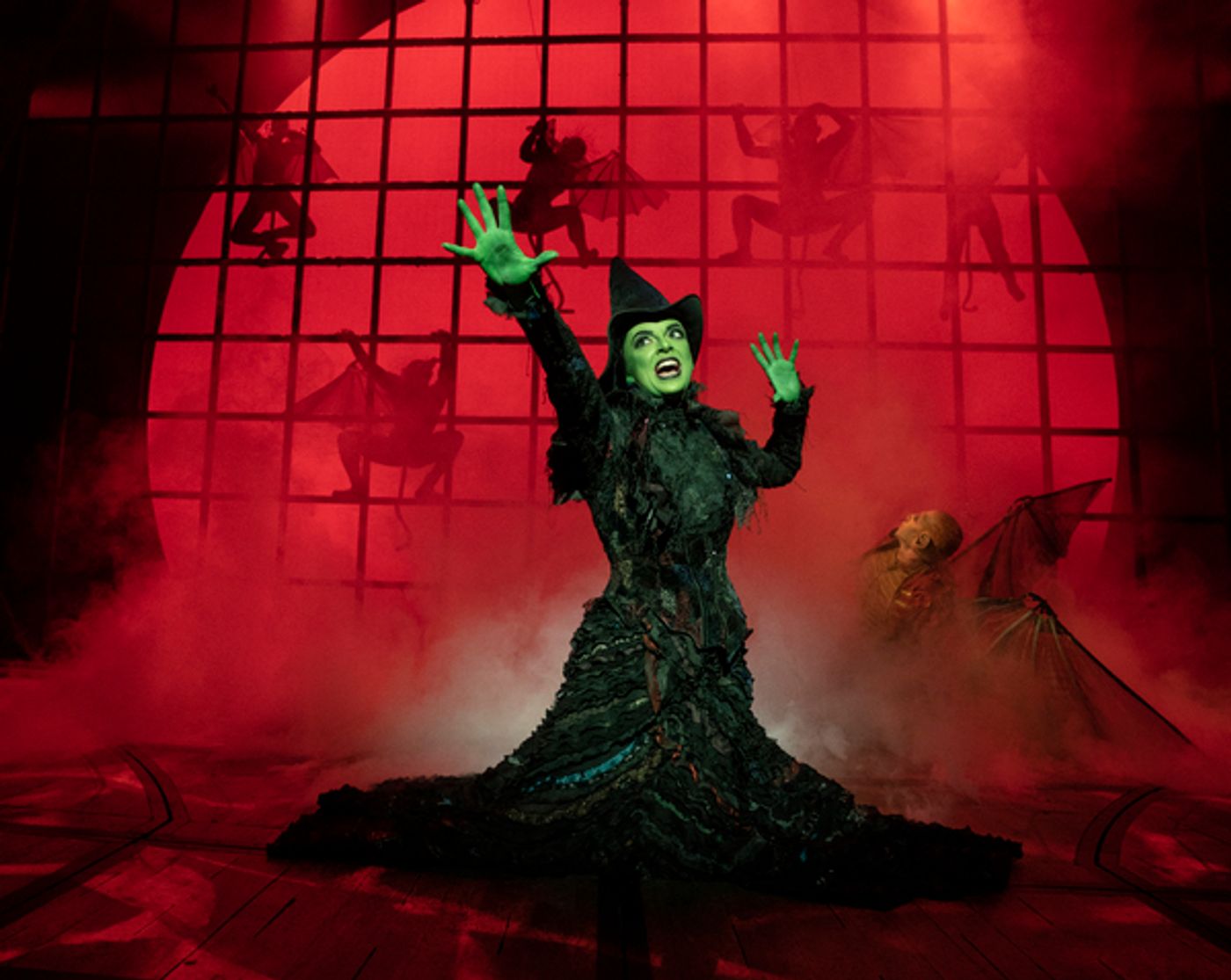 Photos: Talia Suskauer, Cleavant Derricks, Mikayla Renfrow & More Join WICKED On Broadway  Image