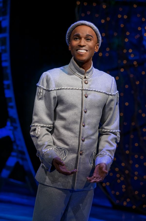 Jordan Barrow as Boq in WICKED Photo