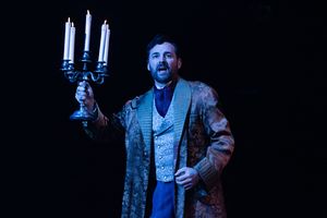 Max von Essen @ BroadwayWorld Max von Essen Photo