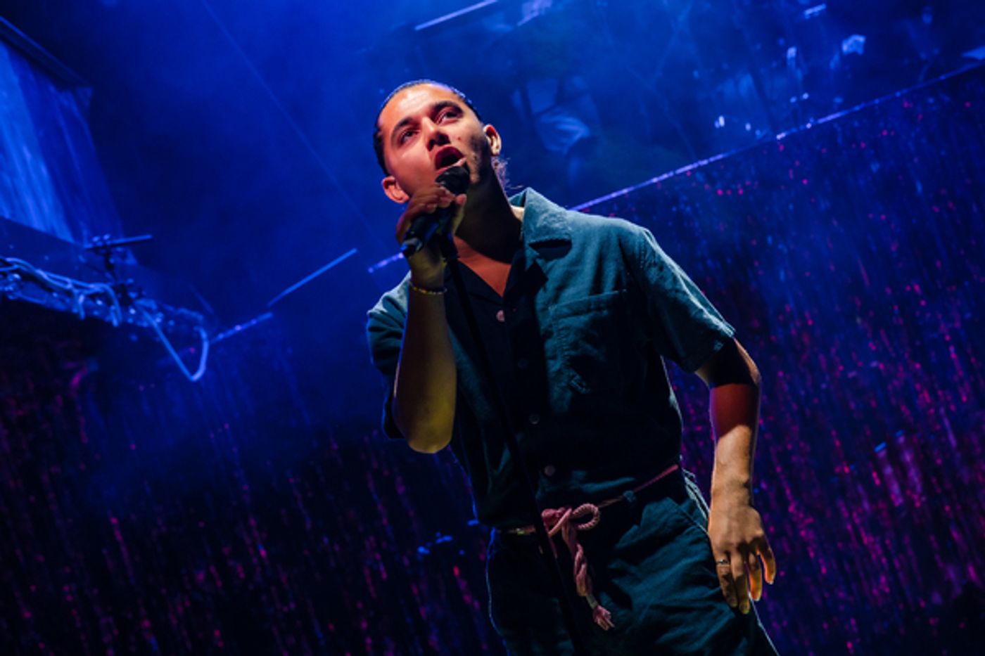 Photos: Check Out All New Photos of the Cast of MILLENNIALS Photos: Check Out All New Photos of the Cast of MILLENNIALS Image