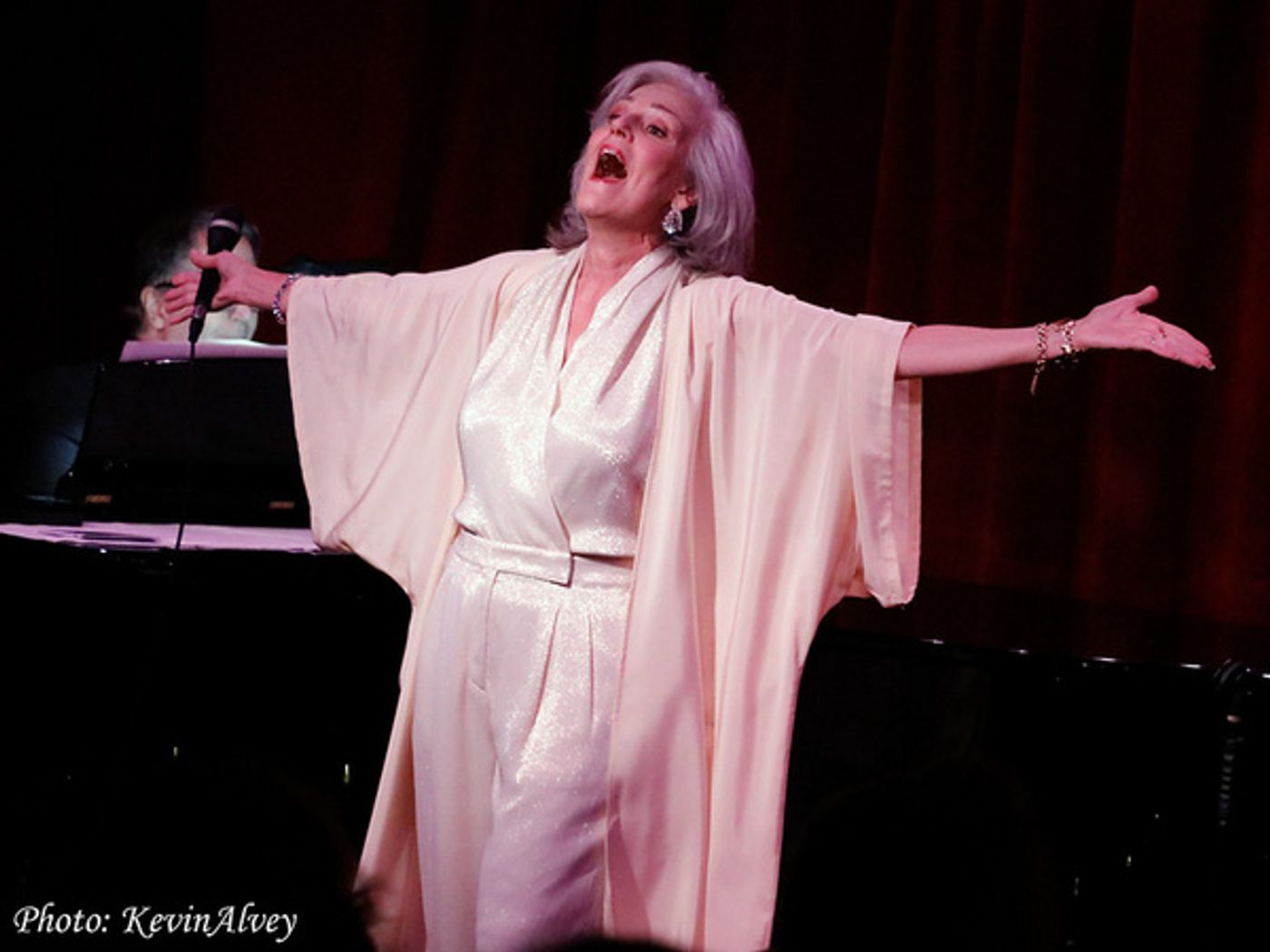 Photos: Karen Mason Celebrates Thirty Year Musical Collaboration In Concert At Birdland  Image