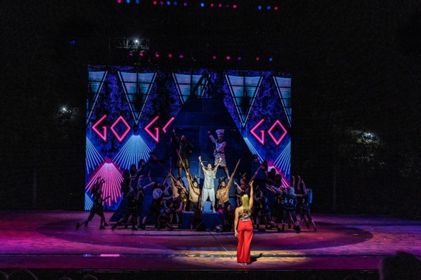 Photo/Video: Get A First Look At The Muny's JOSEPH Starring Jessica Vosk, Jason Gotay, Mykal Kilgore & More  Image