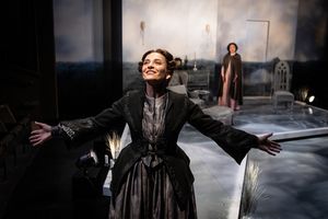 Tracy Michelle Arnold & Kayla Carter @ BroadwayWorld Tracy Michelle Arnold & Kayla Carter Photo