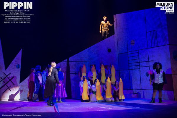 Rachel Ann Morgan, Jess Hutchinson and the cast of PIPPIN Photo