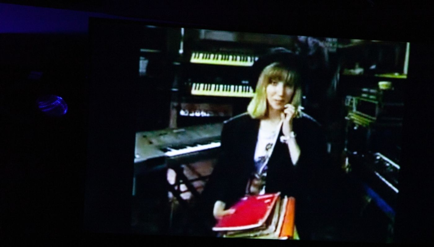 Review: Debbie Gibson Sings and Celebrates The OUT OF THE BLUE 35TH ANNIVERSARY EVENT At 54 Below  Image