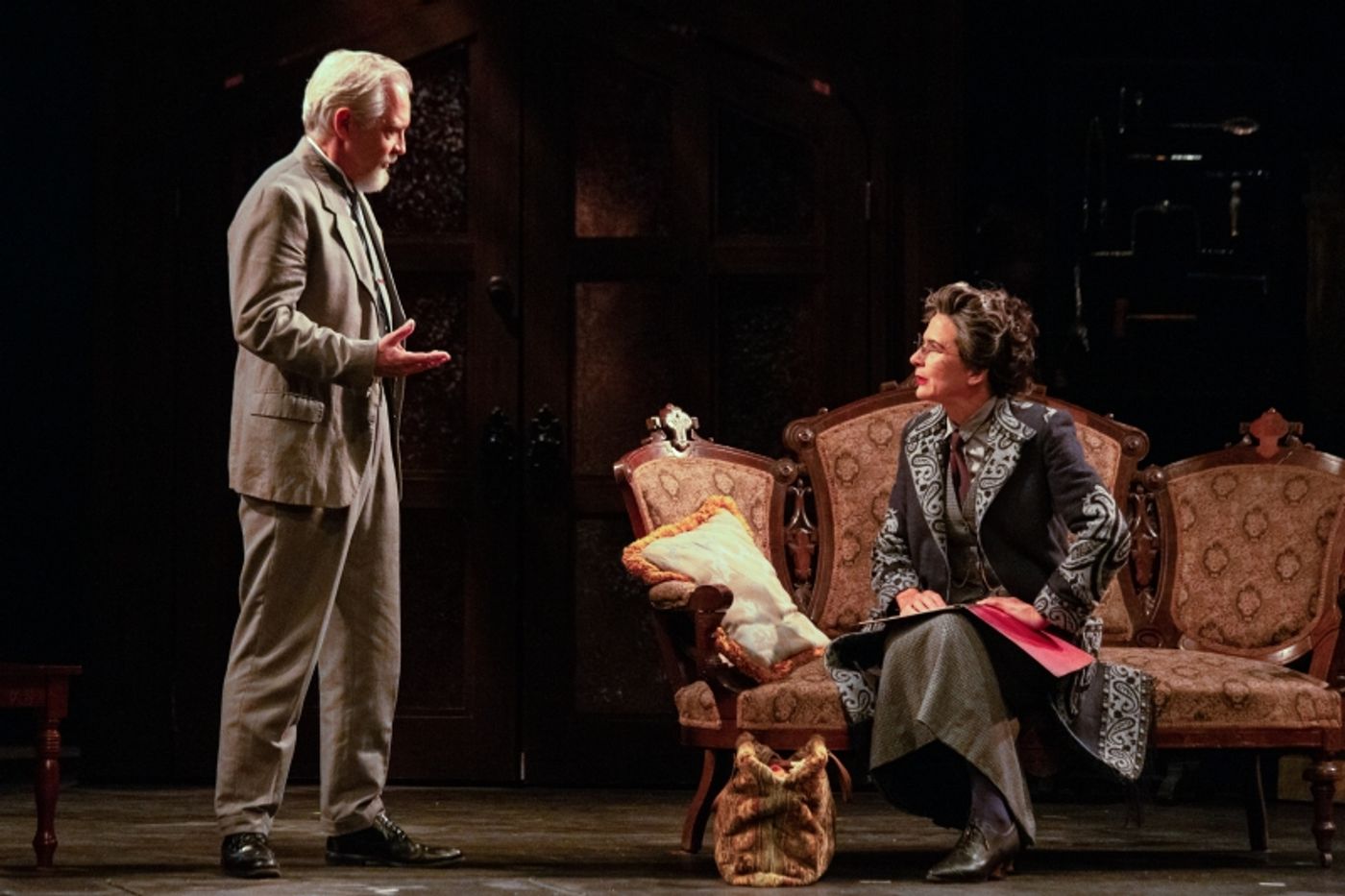 Review: DRACULA at Berkshire Theatre Group  Image