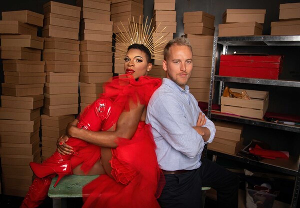 Keanu Adolphus Johnson (Lola), Matt Corner (Charlie)  at 