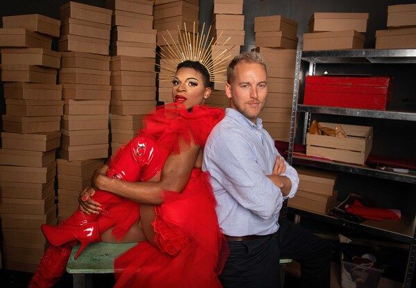 Keanu Adolphus Johnson (Lola), Matt Corner (Charlie)  Photo