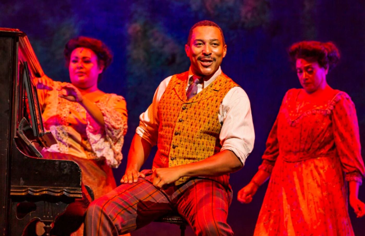 Review: RAGTIME Brings Gorgeous Vocals and Soaring Music to Moonlight Amphitheatre  Image