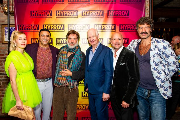 Sarah Power, Asad Mecci, Rufus Wainwright, Colin Mochrie, Jeff Andrews, Jörn Weisbro Photo